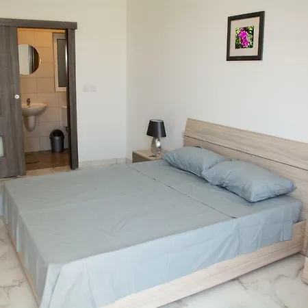 Appartement Angelo's Court Marsaxlokk